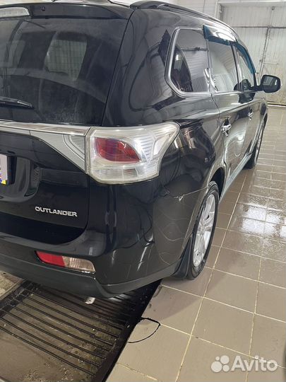 Mitsubishi Outlander 2.4 CVT, 2013, 134 000 км