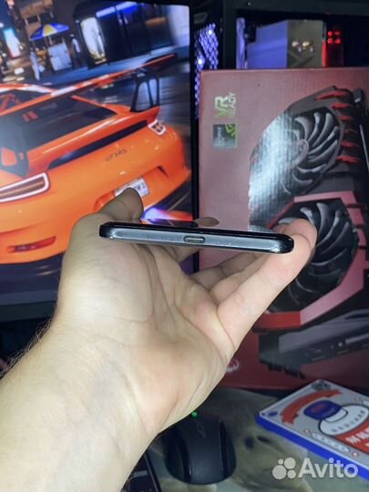 Google Pixel 2 XL, 4/64 ГБ