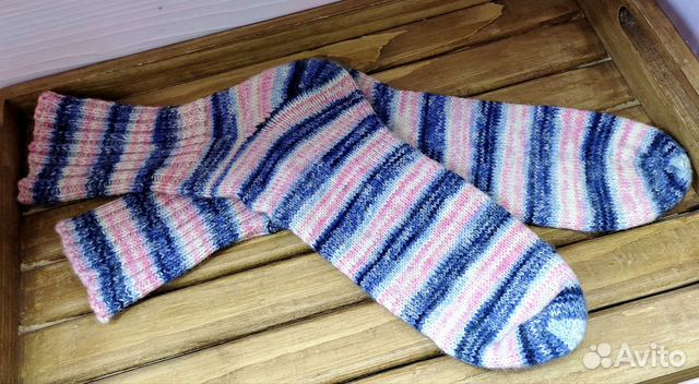 Вязаные носки ручной работы