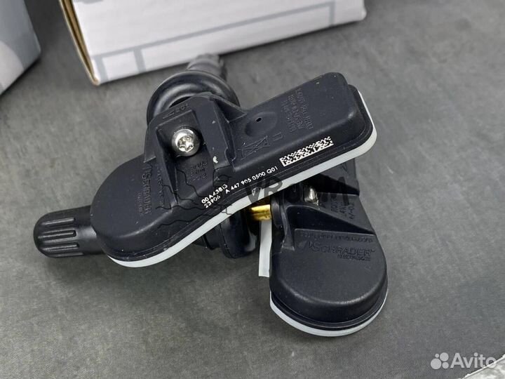 Датчики давления шин Мерседес A4479050500