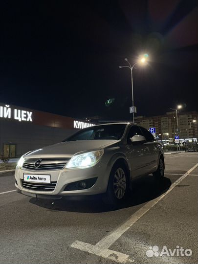 Opel Astra 1.8 AT, 2008, 180 400 км