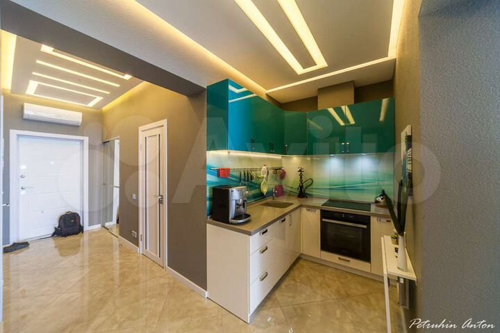 2-к. квартира, 70 м², 8/11 эт.