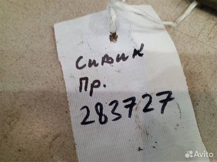 Цапфа правая Honda Civic 5D 2005-2012