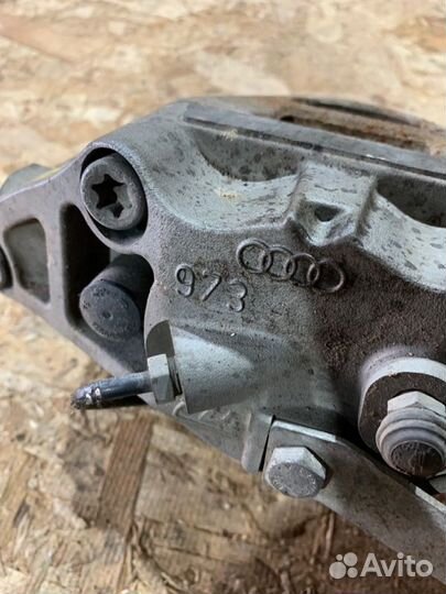 Суппорт передний левый Audi А6 C6 2.8 CCE