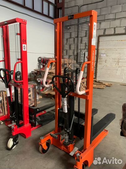 Штабелер ручной, гидравлический до 2т