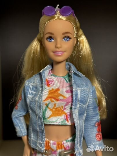 Barbie fashionistas