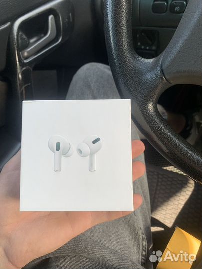 Наушники AirPods Pro