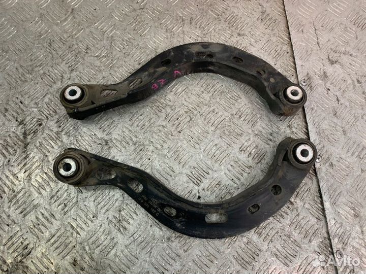 Рычаг поперечный верхний задний Audi A6 C6 2009