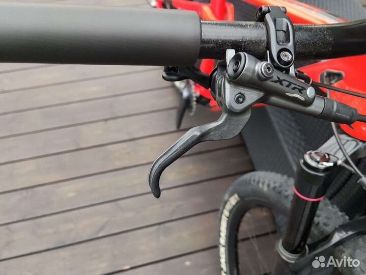 Карбоновый Scott Spark 900 Team