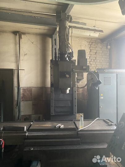 Координатно-расточной станок 2440сф4