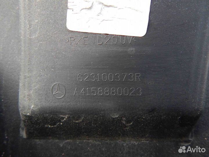 Решетка радиатора Mercedes-Benz Citan W145