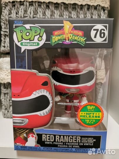 Funko pop NFT 76 Red Ranger 1875 pcs