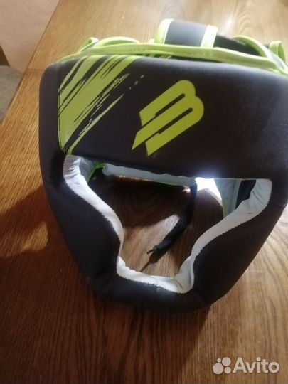 Боксерский шлем