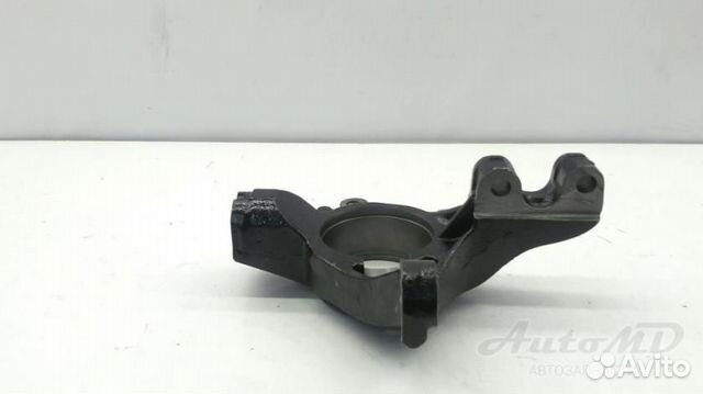 Кулак поворотный правый d82 Peugeot 307