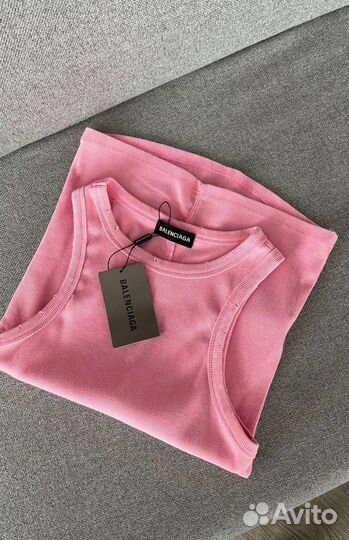 Топ Balenciaga