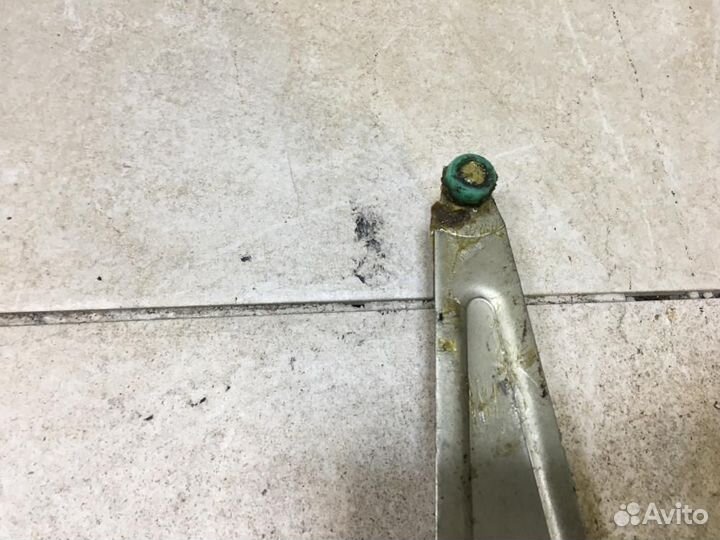 Стеклоподъемник электр. задний правый Toyota Land