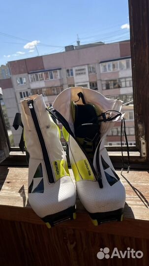 Лыжные ботинки fischer carbonlite skate