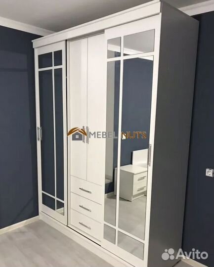 Шкаф купе 170 см новый в наличии
