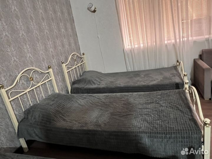 Продаю односпальную кровать бу