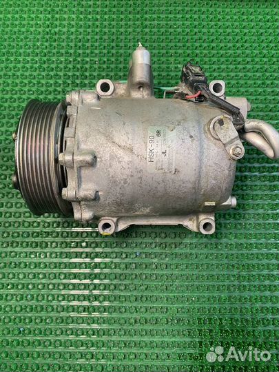 Компрессор кондиционера Хонда Аккорд