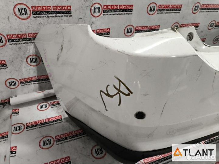 Бампер задний toyota prius