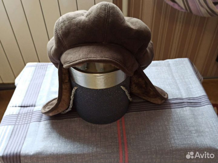 Женская шапка