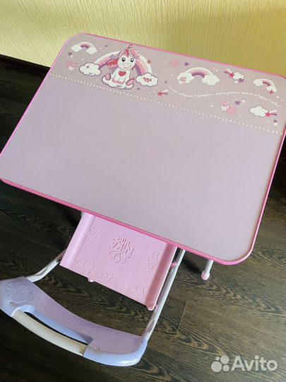 Детский стол и стул