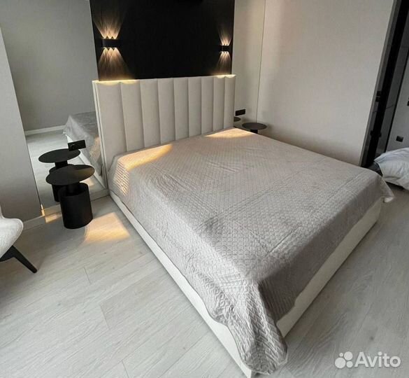 Кровать двухспальная