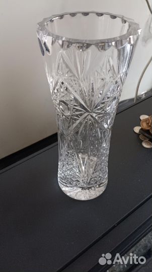 Хрустальная ваза