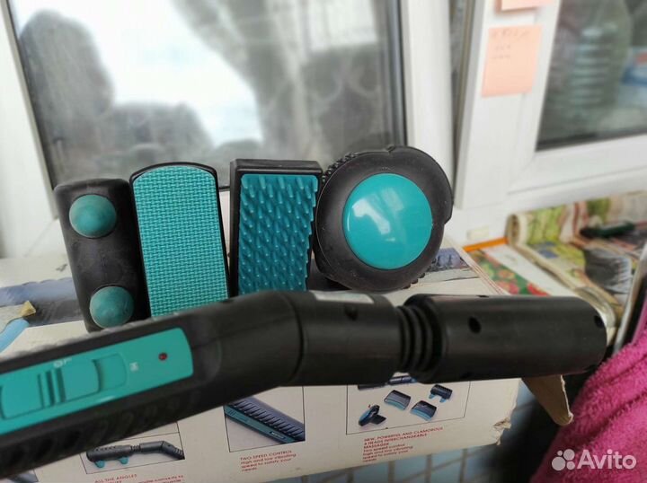 Многофункциональный массажёр