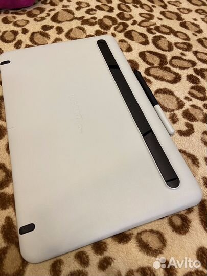 Графический экран Wacom One 13, белый