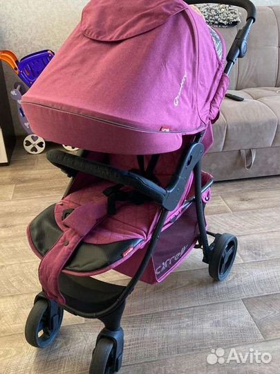 Прогулочная коляска capella