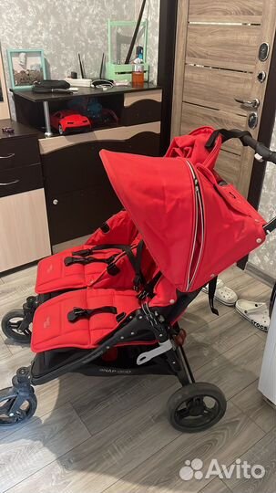Коляска для двойни, погодок valco baby snap duo