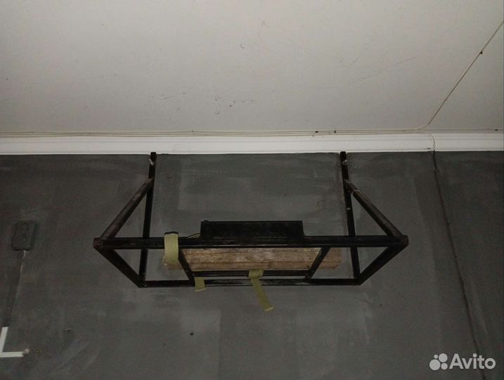 Кронштейн для акустики