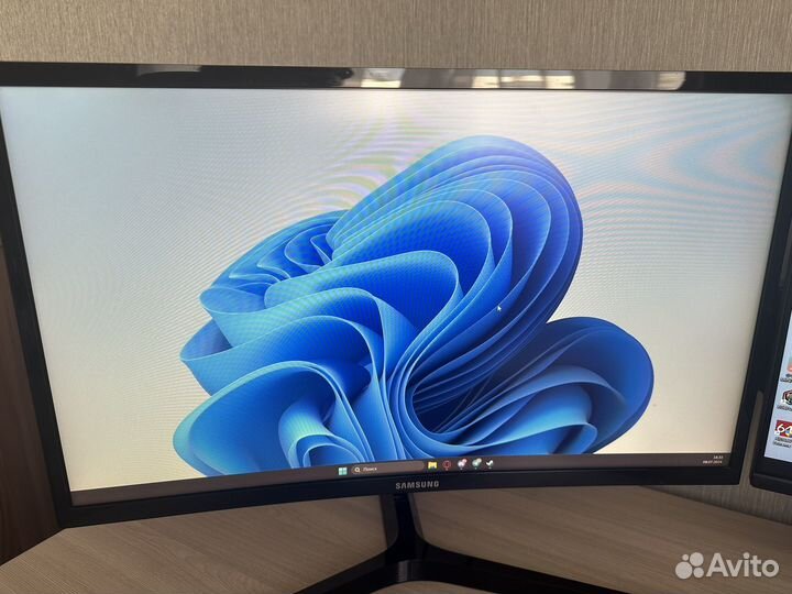 Игровой Монитор 24” Samsung LC24RG50fqixci 144hz