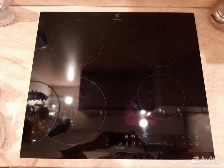 Варочная панель (требуется замена стекла)