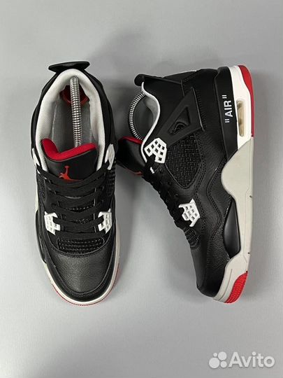 Кроссовки новые