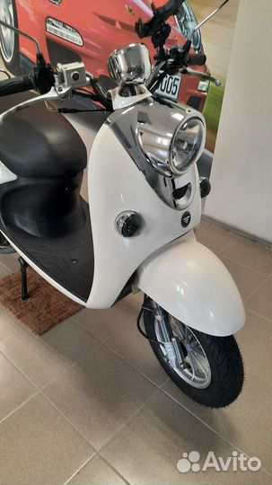 Скутер vento retro