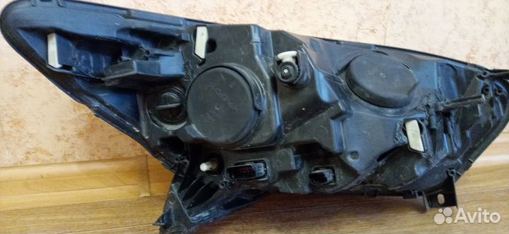 Фара левая Renault Kaptur