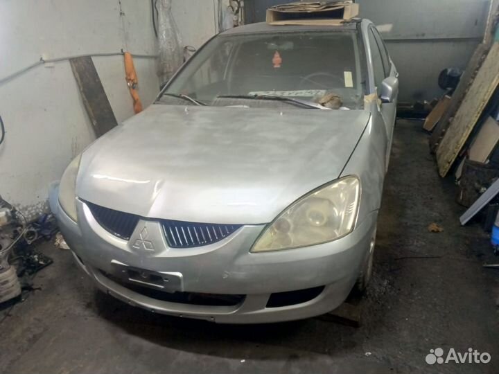 Фара для Mitsubishi Lanser 9 2003-2007