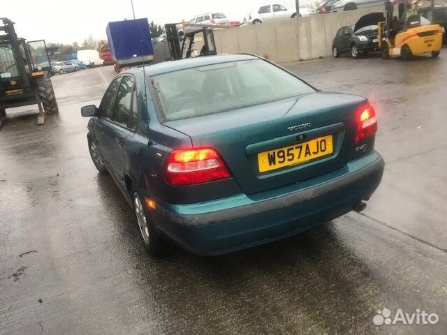 Разбор на запчасти Volvo S40 / V40