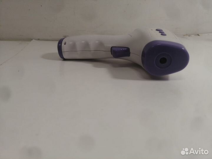 Термометр бесконтактный инфракрасный ET002B (Д)