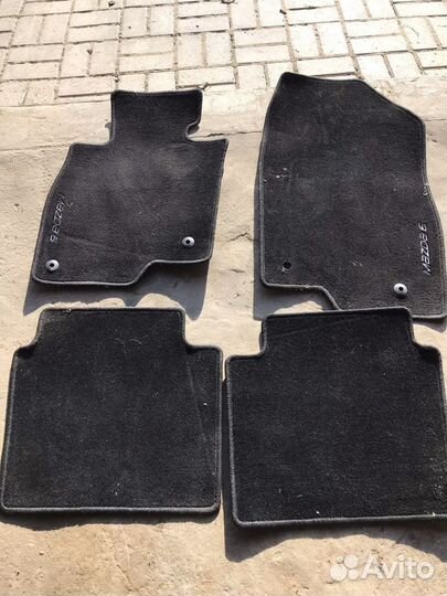 Ковры в салон автомобиля