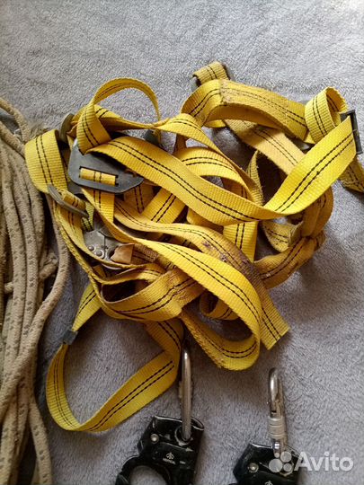 Жумар карабин для альпинизма