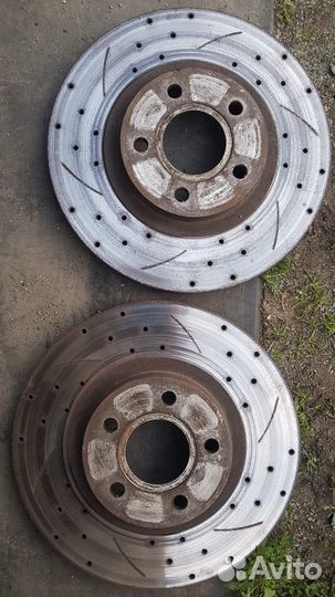 Тормозные диски вентилируемые,перфорируемые Brembo