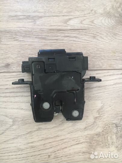 Детали багажника qashqai j10