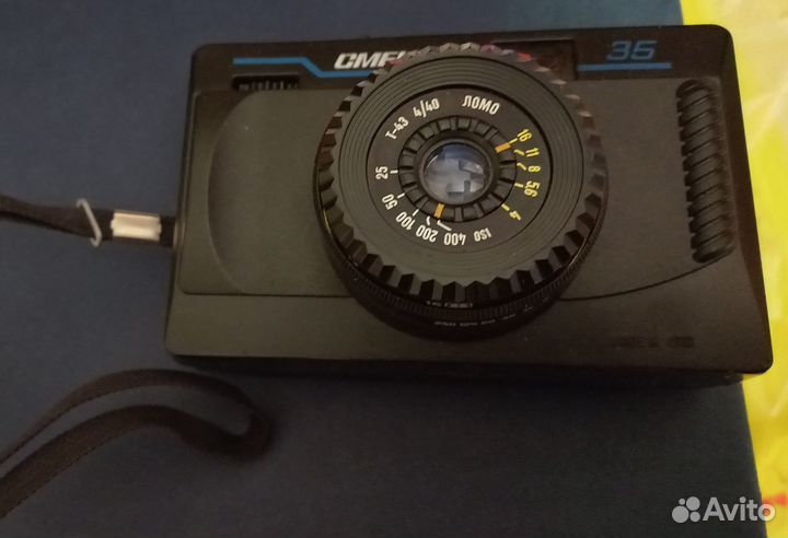 Пленочный фотоаппарат 