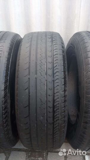 Bridgestone Ecopia EP850 215/65 R16