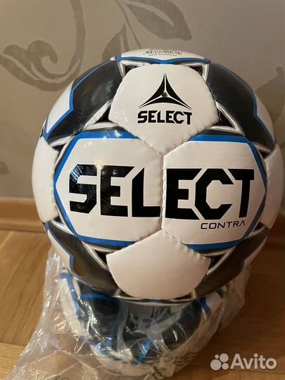 Футбольный мяч