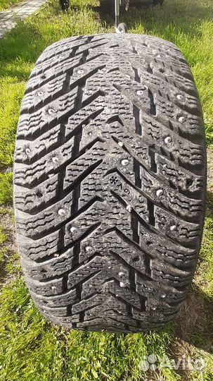 Nokian Tyres Hakkapeliitta 8 215/55 R17 98T
